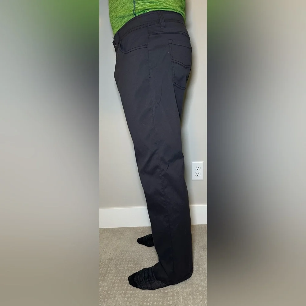 PrAna mens Brion pant dark grey gray outdoor casual office flex 38W 30L Slim Fit